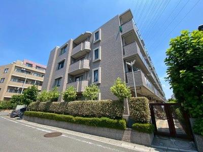 3LDK Apartment in Toda City Near Kita-Toda Station — Image 1, Toda, Saitama