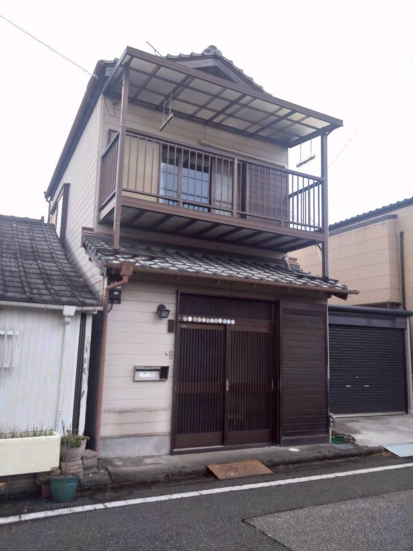3DK Detached House for Sale in Kochi City, 73 sqm - Image 1