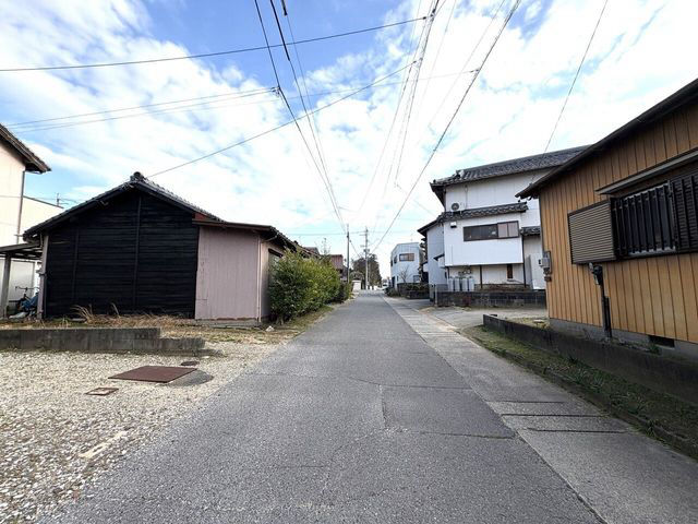 3DK House in Nishio City with Parking | 91.08 sqm - Thumbnail 2
