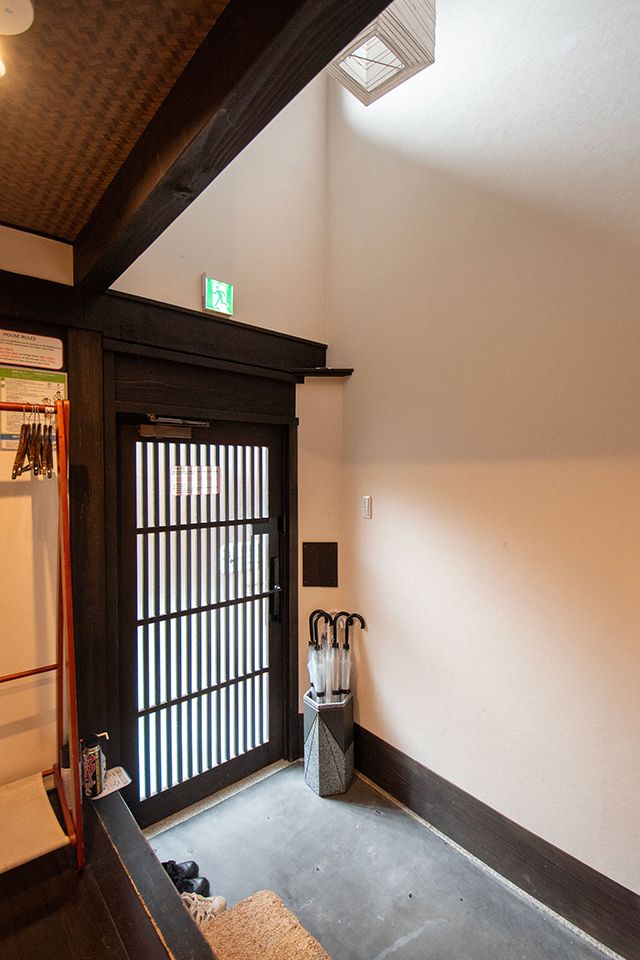 Kyoto Machiya Guest House Near Shirakawa Canal & Higashiyama Station - Thumbnail 3