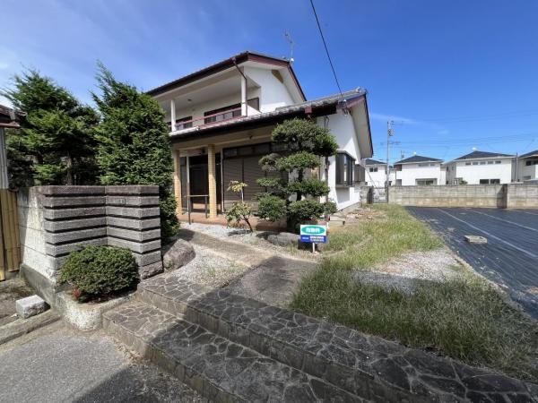 5LDK House for Sale in Utsunomiya with 444.48 sqm Land - Thumbnail 2