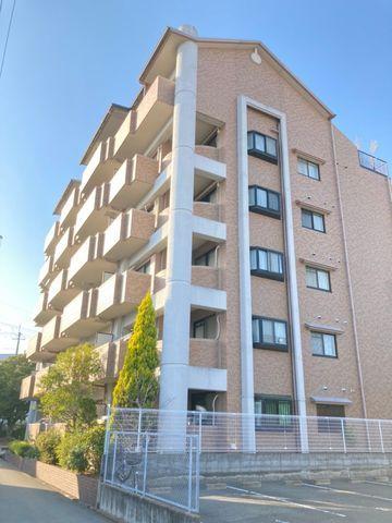 Vérme Maison Konyaike Park 4F 2LDK Apartment for Sale in Itami — Image 10, Itami, Hyogo