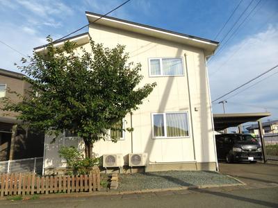 3LDK Detached House for Sale in Takizawa, Iwate - Near Oogama Station — Image 1, Takizawa, Iwate