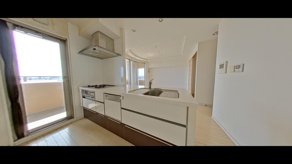 3LDK Apartment for Sale in Wakayama City - 68.12 sqm - Thumbnail 3