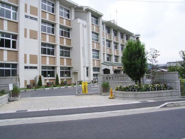3LDK House near Ishiyama-dera Temple in Otsu - Thumbnail 3