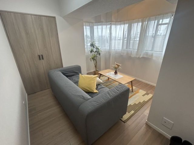 Renovated 2LDK Apartment Near Jōgawara Station in Toyama City - Thumbnail 3