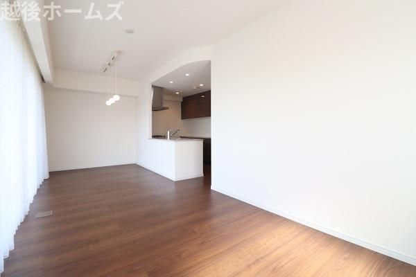 2019-Built 3LDK Apartment Near Niigata Station, Pet-Friendly - Thumbnail 2