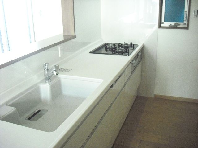 Land for Sale in Kita Ward, Kyoto - South-Facing Plot - Thumbnail 2