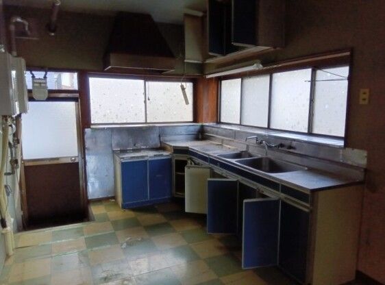 1975 4DK House with Large Land & Shed in Joetsu, Niigata - Thumbnail 3