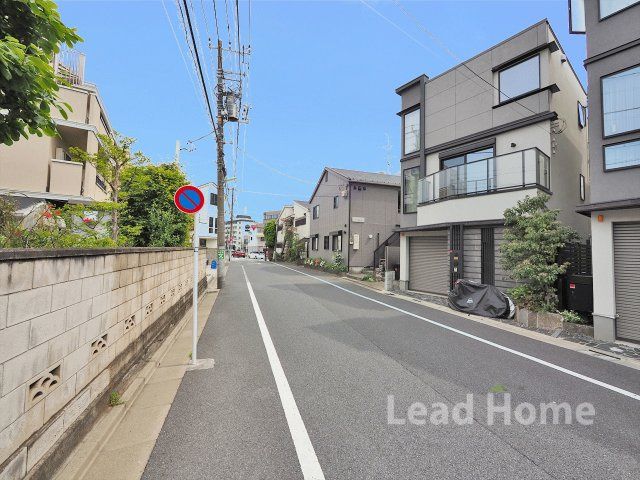 Recently Built 4LDK House in Quiet Setagaya, Tokyo - Thumbnail 4
