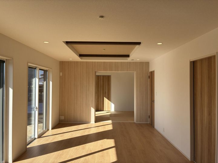New 4LDK House for Sale in Chuo City, Yamanashi - Thumbnail 4
