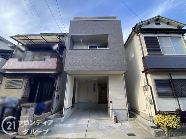 3LDK House for Sale in Hirakata, Osaka - Thumbnail 4
