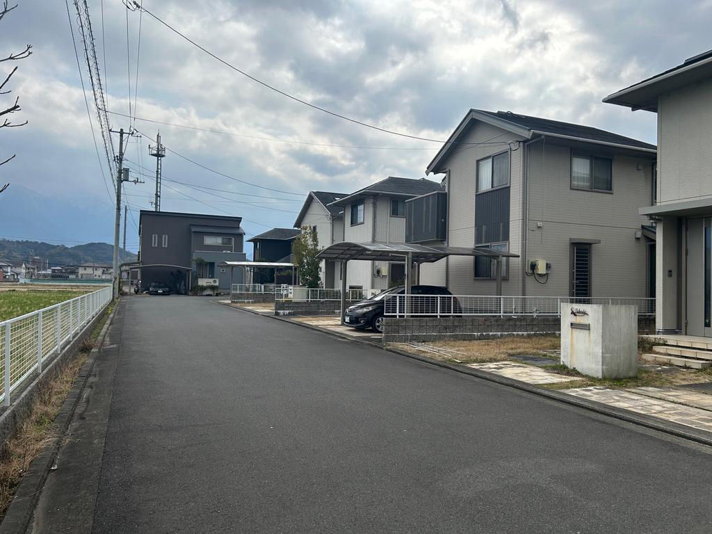 4LDK House in Niihama with 3 Parking Spaces - Thumbnail 4