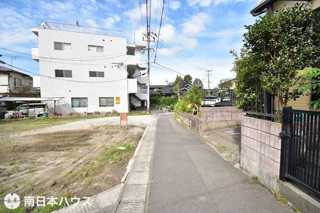 195.95 sqm Corner Land Plot for Sale in Kagoshima City - Thumbnail 3