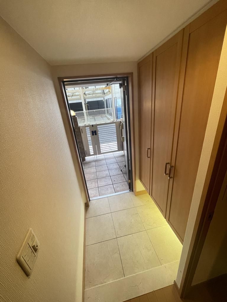 3LDK Apartment for Sale in Yamatotakada, Nara - Thumbnail 3