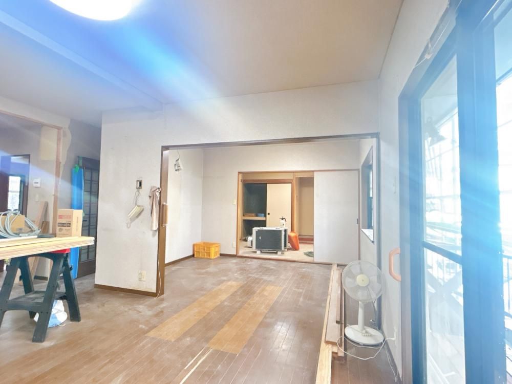 Renovated 5-Bedroom House in Kagoshima with Garden - Thumbnail 4