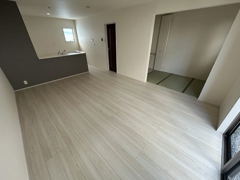 New 3LDK House for Sale in Uruma City, Okinawa - Thumbnail 3