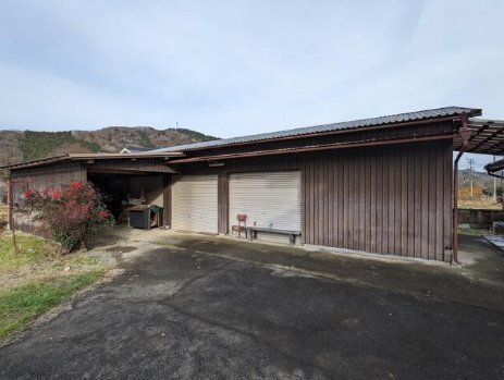 9SDK Japanese House on 823 sqm Land in Fukuchiyama - Thumbnail 3