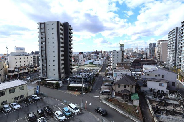 Alpha States Higashishukugo 702: 3LDK Apartment in Utsunomiya - Thumbnail 2