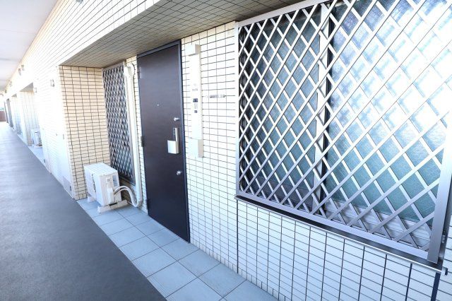 Alpha States Higashishukugo 702: 3LDK Apartment in Utsunomiya - Thumbnail 3
