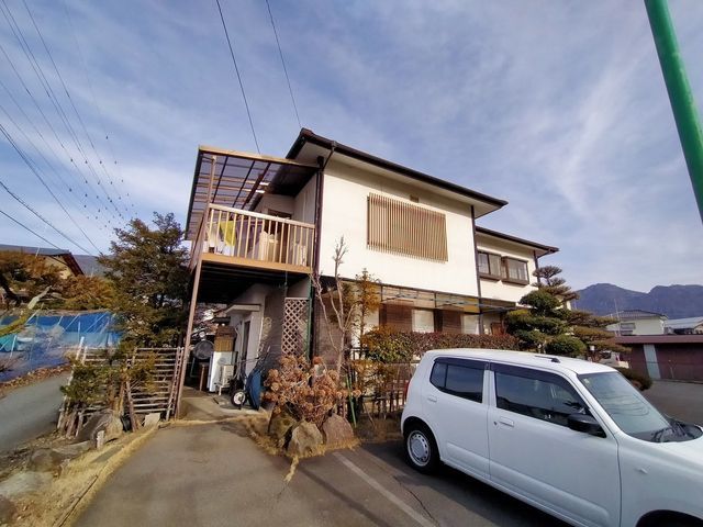 5DK Restaurant & Home for Sale in Sakaki Town, Nagano - Main Image