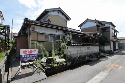 Used house in Yatsuka, Nanto City | Used house in Nanto City, 19 minutes walk from Fukuno Station on the JR Johana Line (Property number: 3200032-0000751) — Image 1, Nanto, Toyama