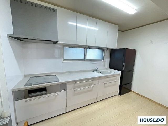 3LDK House for Sale in Yuza, Yamagata - 116.5 sqm - Thumbnail 2