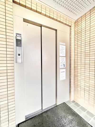 [Holmes] Calm Minamiyagi | — Image 2, Kashihara, Nara