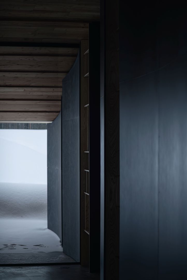 Luxury 4-Bedroom House in Niseko Hirafu with Annex - Thumbnail 4