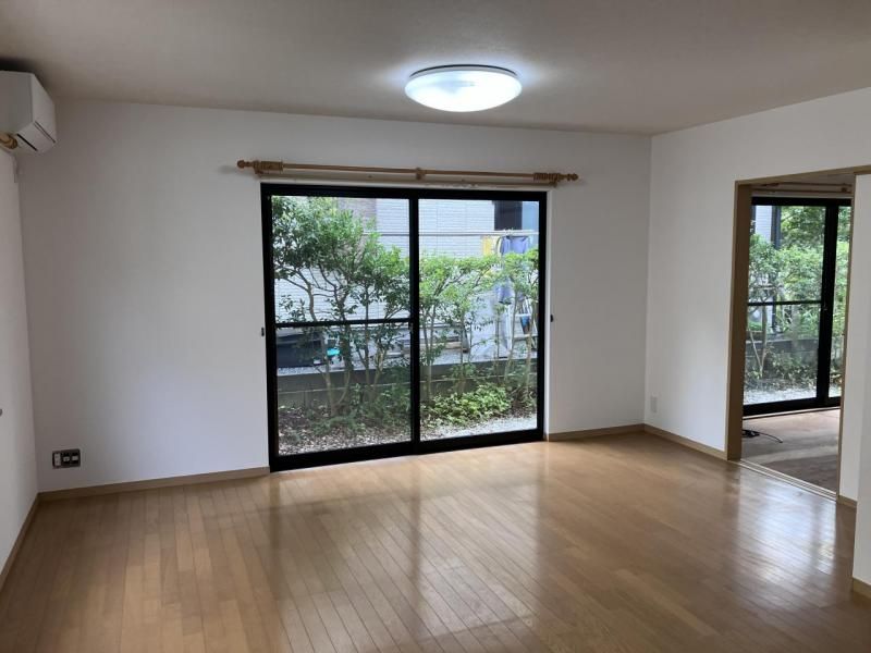 5LDK Detached House for Sale in Tottori City, Tottori - Thumbnail 2
