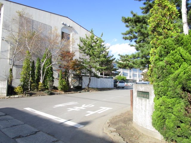 Renovated 5LDK House in Hachinohe, Aomori - 130.28 sqm - Thumbnail 3