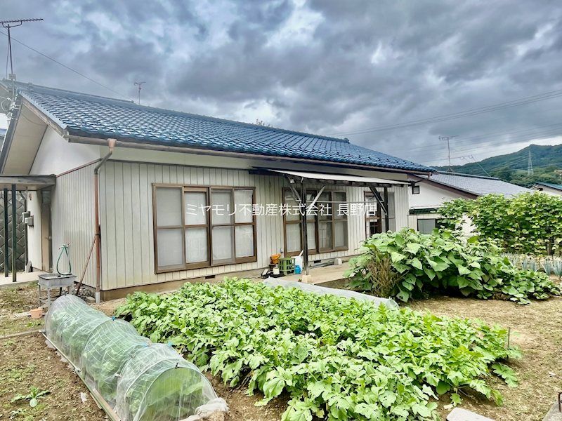 4DK Single-Story House in Nagano's Kogata Area - Thumbnail 2