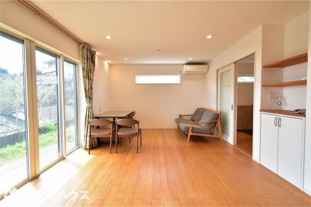 4SLDK House for Sale in Kagoshima City with Solar Power - Thumbnail 3