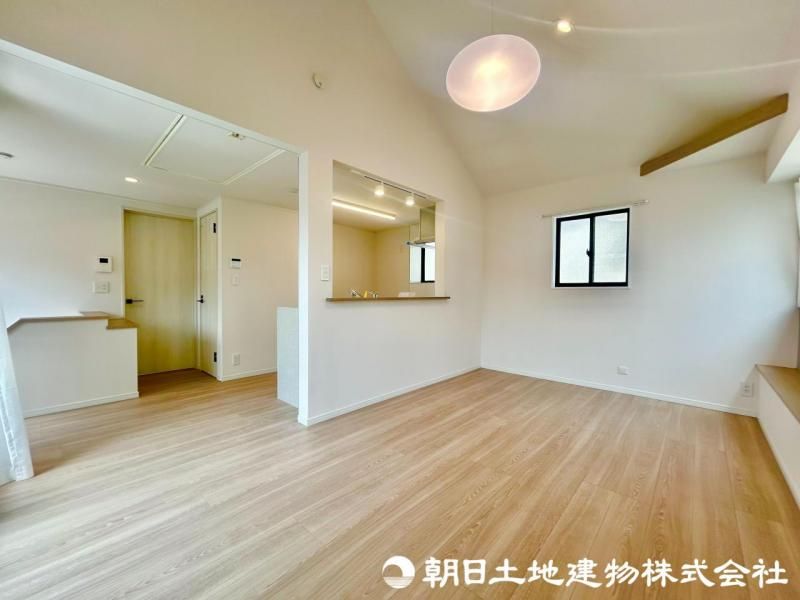 3LDK Renovated House for Sale in Setagaya Tokyo - Thumbnail 4