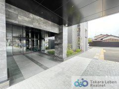 Modern 2LDK Condo in Fukui with Panoramic Views & South Balcony - Thumbnail 2