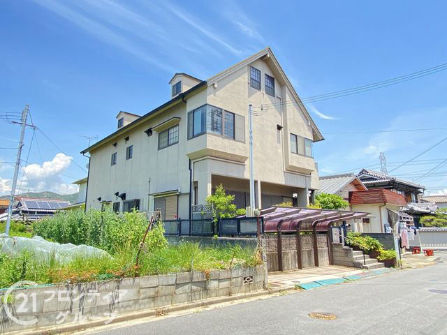 8SLDK Family Home in Takasago with Parking - Thumbnail 2