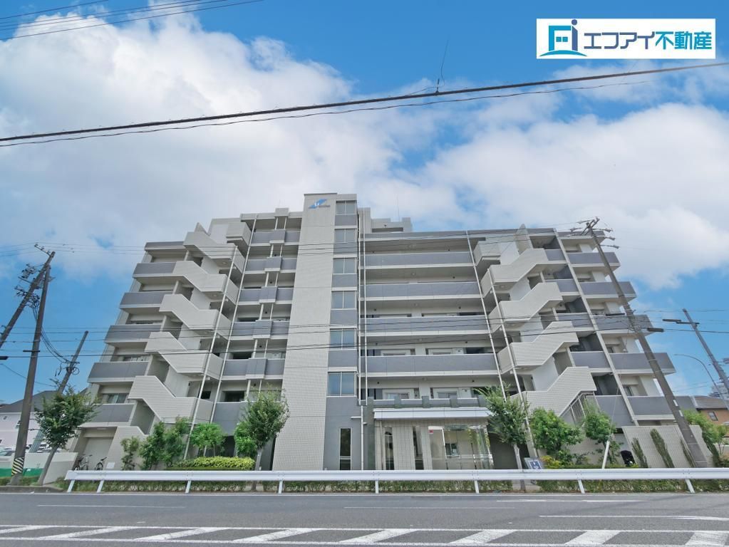 3LDK Apartment for Sale in Anjo City, Aichi Prefecture - Thumbnail 2