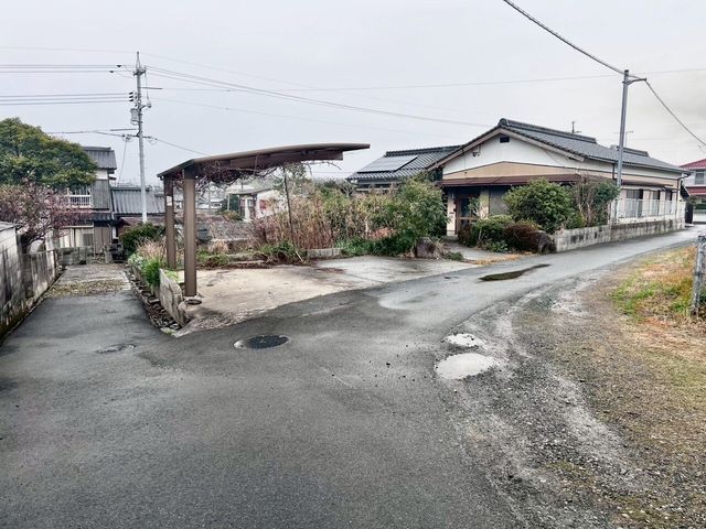 102 Tsubo Land Plot with Existing House for Sale in Ube, Yamaguchi - Thumbnail 3