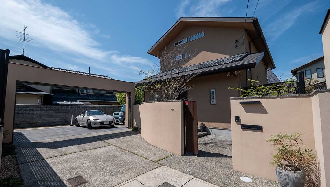Detached House near Daikaku-ji Temple, Kyoto | 3LDK with Open-Air Jacuzzi - Thumbnail 2