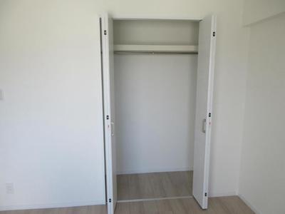 Renovated 2LDK Apartment Near Teraji Station, Hiroshima — Image 2, Higashihiroshima, Hiroshima