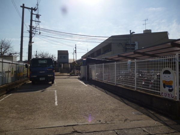 Corner Land Plot for Sale in Uji, Kyoto - 163.87 sqm - Thumbnail 4