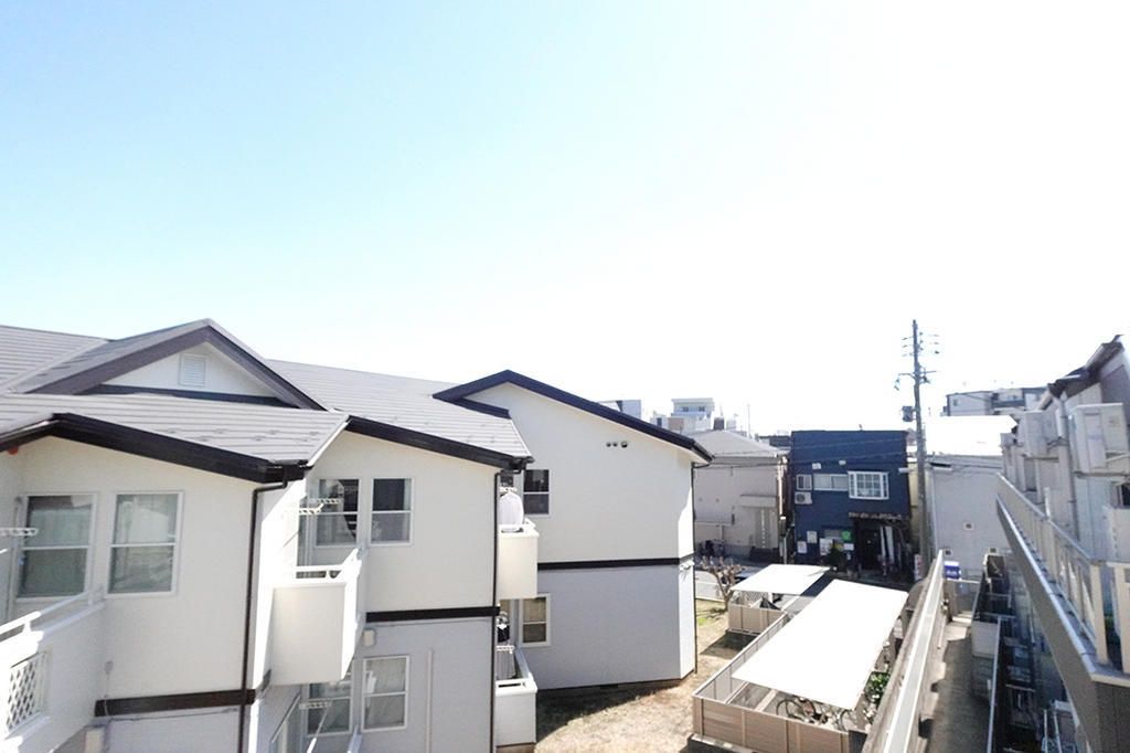 3SLDK 97.5m2 House for Sale in Nerima, Tokyo - Thumbnail 2