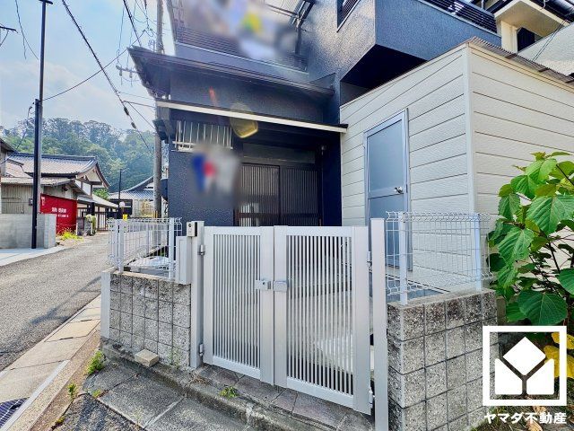 4LDK House for Sale in Yawata City, Kyoto with 2020 Renovation - Image 1