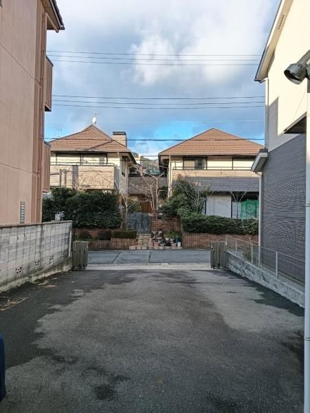 Vacant Land for Sale in Yamashina-ku, Kyoto - 83.46 sqm - Thumbnail 2