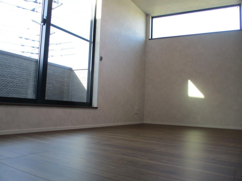 New 2SLDK House for Sale in Urawa-ku, Saitama City - Thumbnail 3