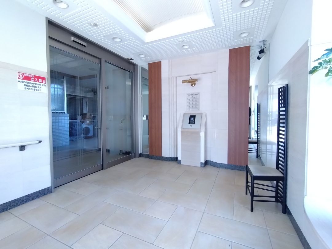 MORE GRACE Nagaragawa Park 4LDK Apartment with Garden in Gifu - Thumbnail 2