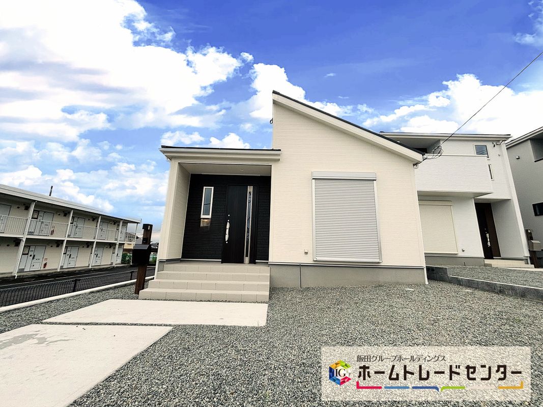 Liberl Garden New 5LDK House in Fujinomiya, Shizuoka - Thumbnail 2