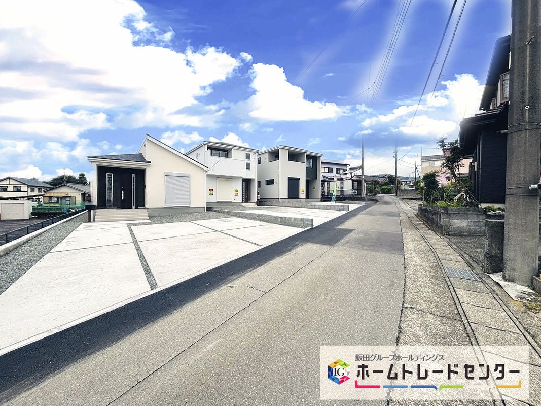 Liberl Garden New 5LDK House in Fujinomiya, Shizuoka - Thumbnail 3