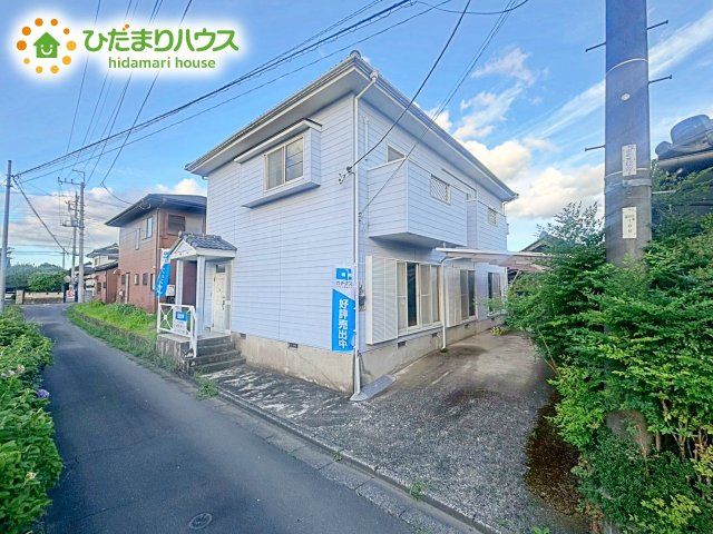 4LDK House with Sunroom & 3 Parking Spaces in Satomi Town, Ibaraki - Thumbnail 2