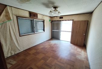 5DK Lightweight Steel House for Sale in Mihara, Hiroshima - 350,000 Yen - Thumbnail 4